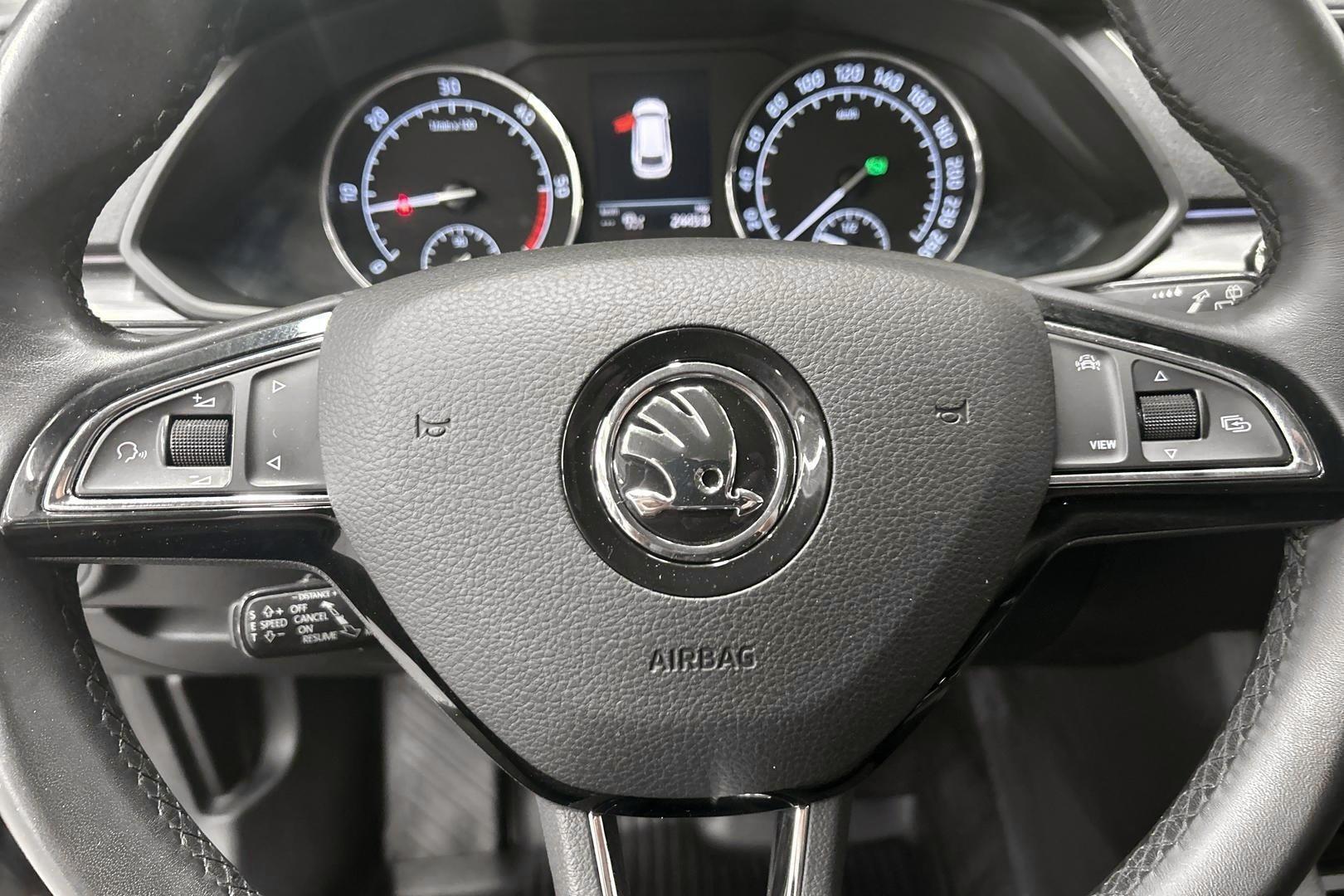 SKODA Superb 2019