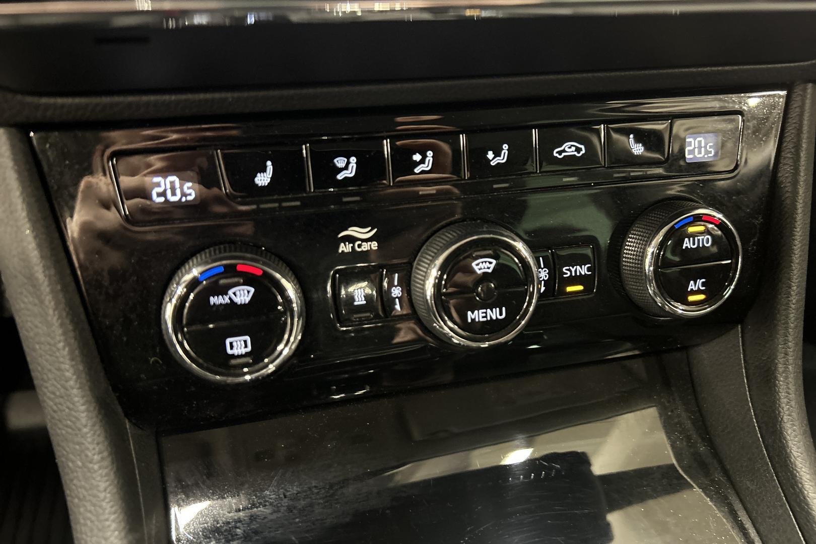 SKODA Superb 2019