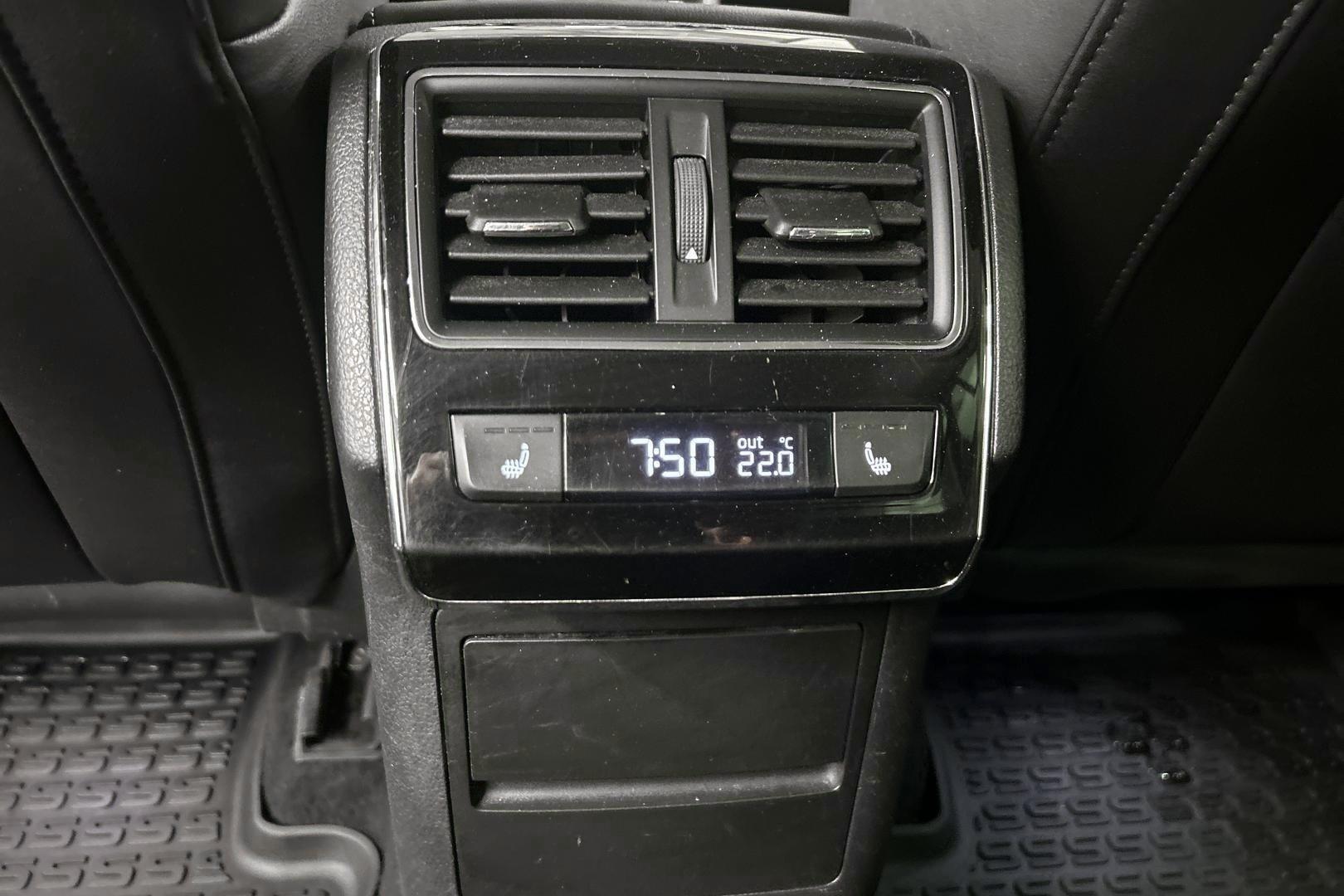SKODA Superb 2019