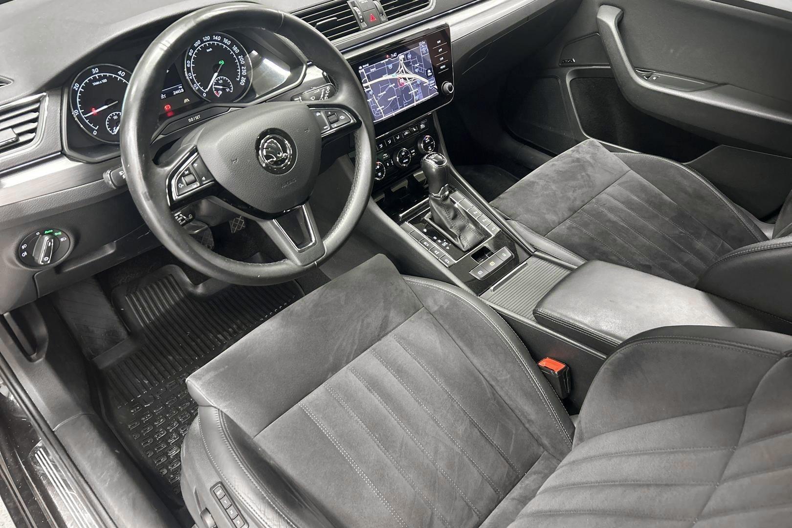 SKODA Superb 2019