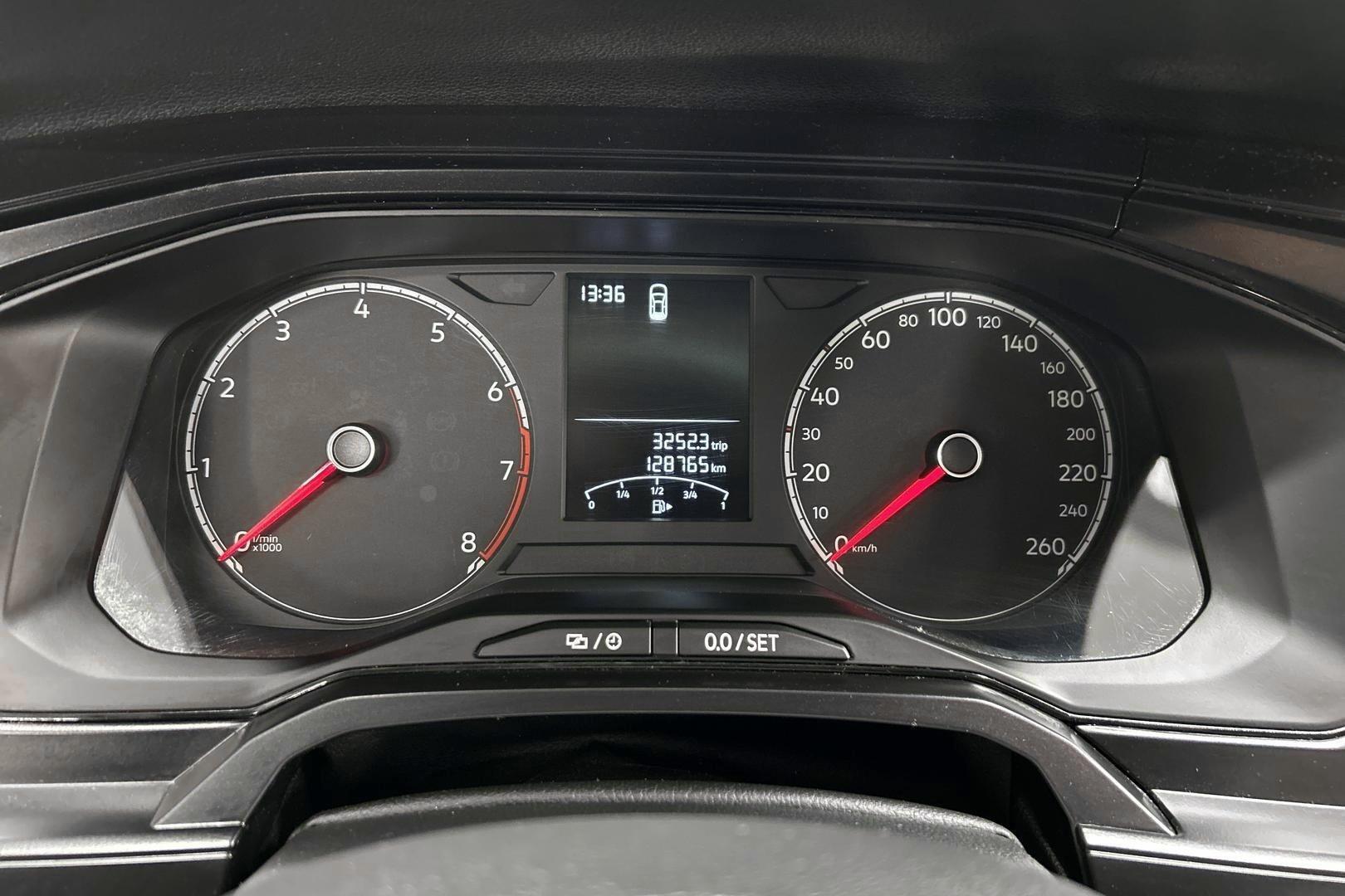 VOLKSWAGEN Polo 2021
