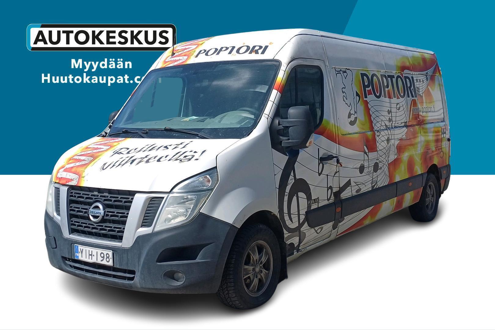 NISSAN NV400 2013