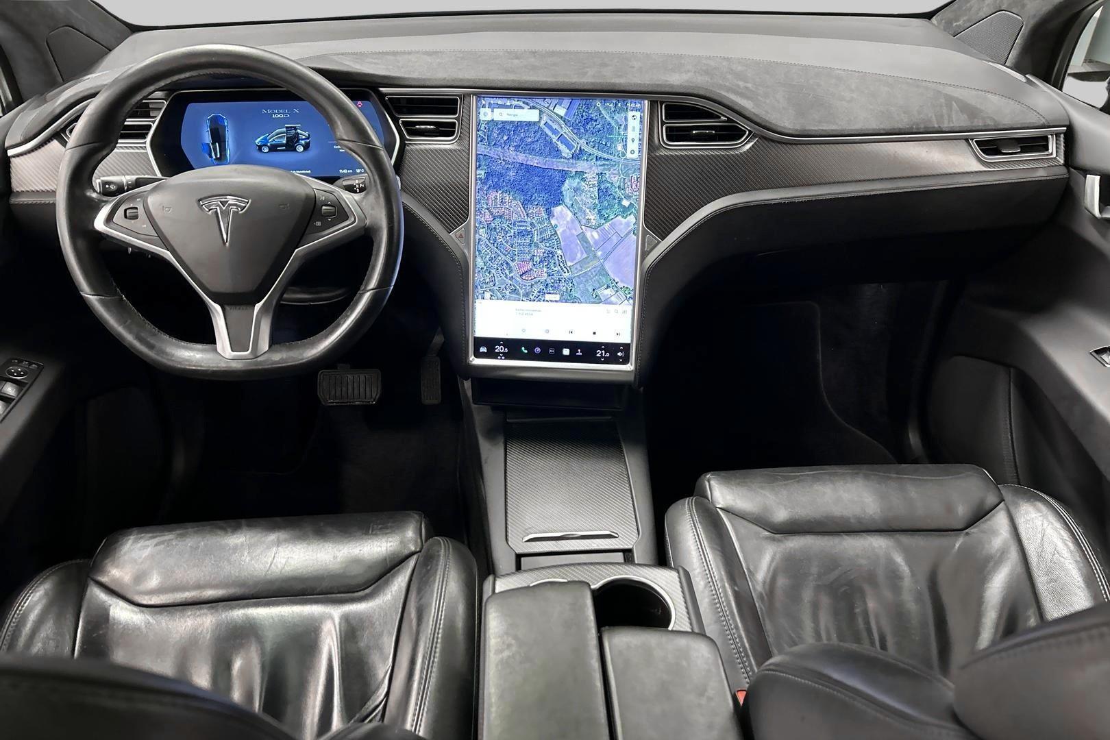 TESLA Model X 2017