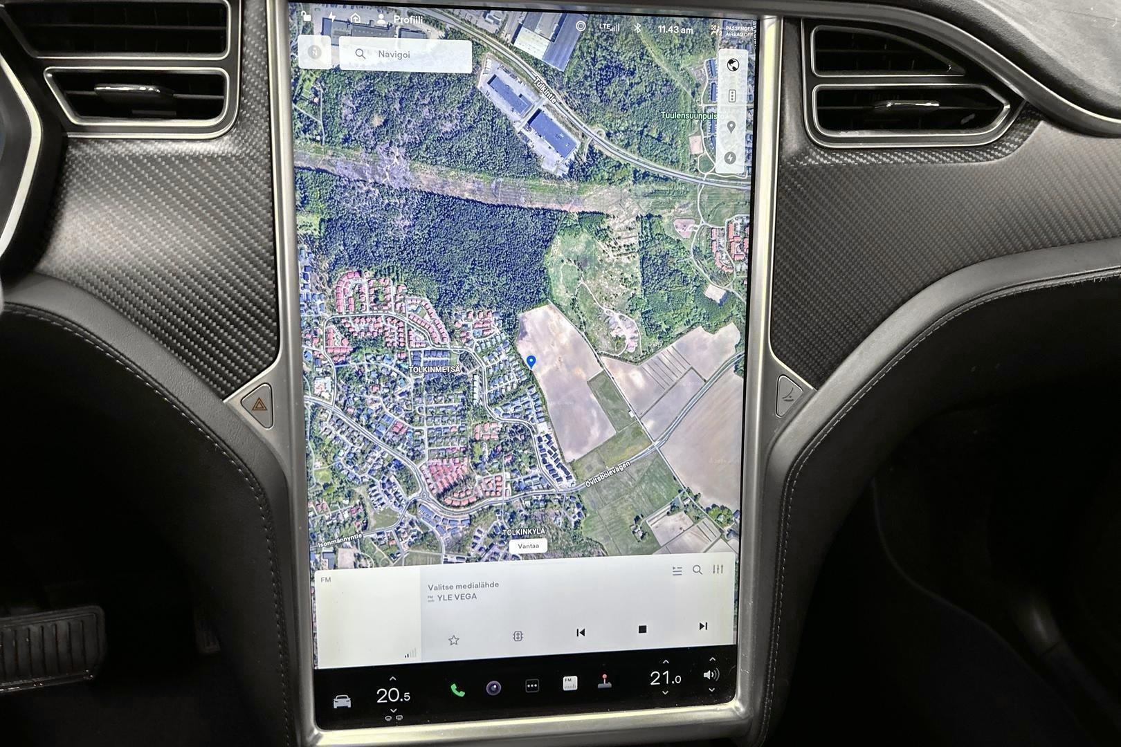TESLA Model X 2017