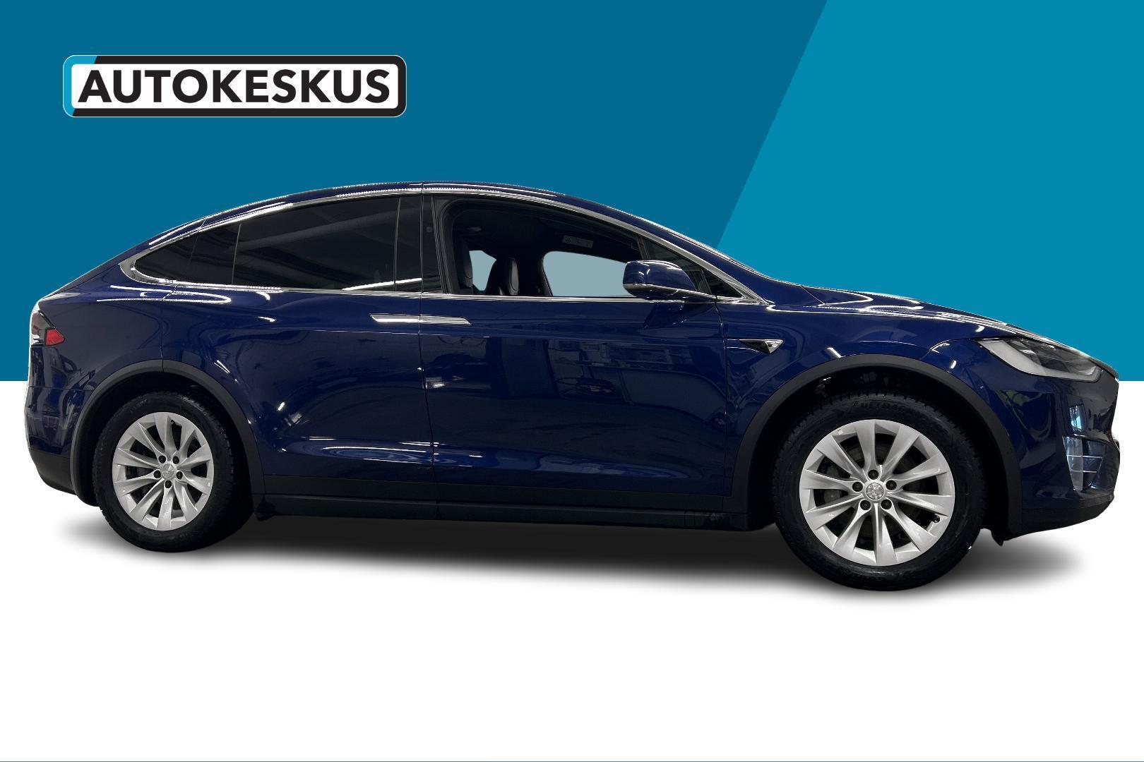 TESLA Model X 2017