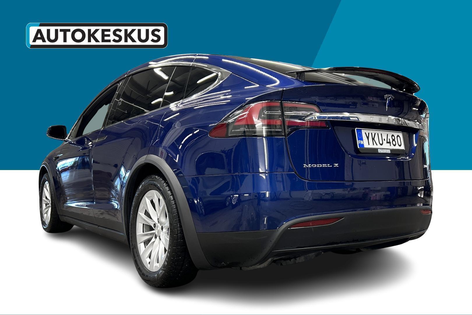 TESLA Model X 2017