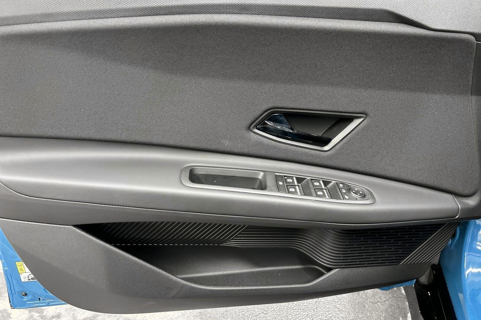 NISSAN Micra 14