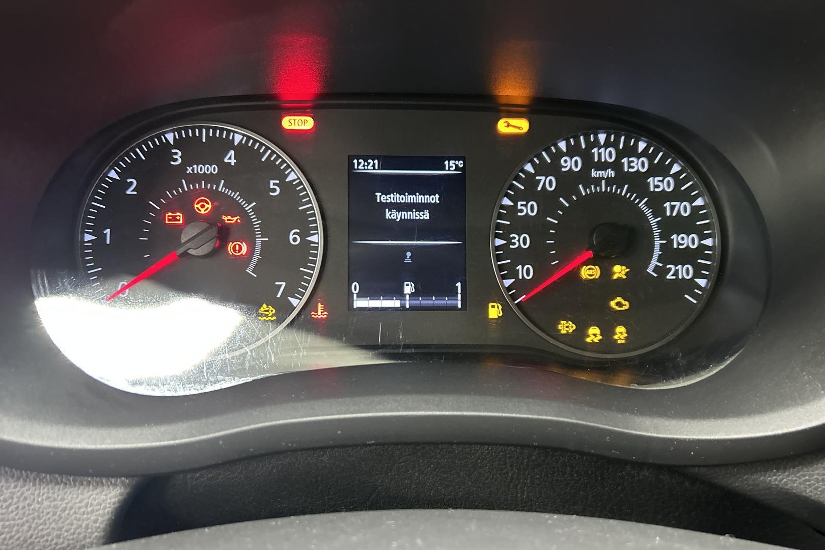 NISSAN NV400 2020