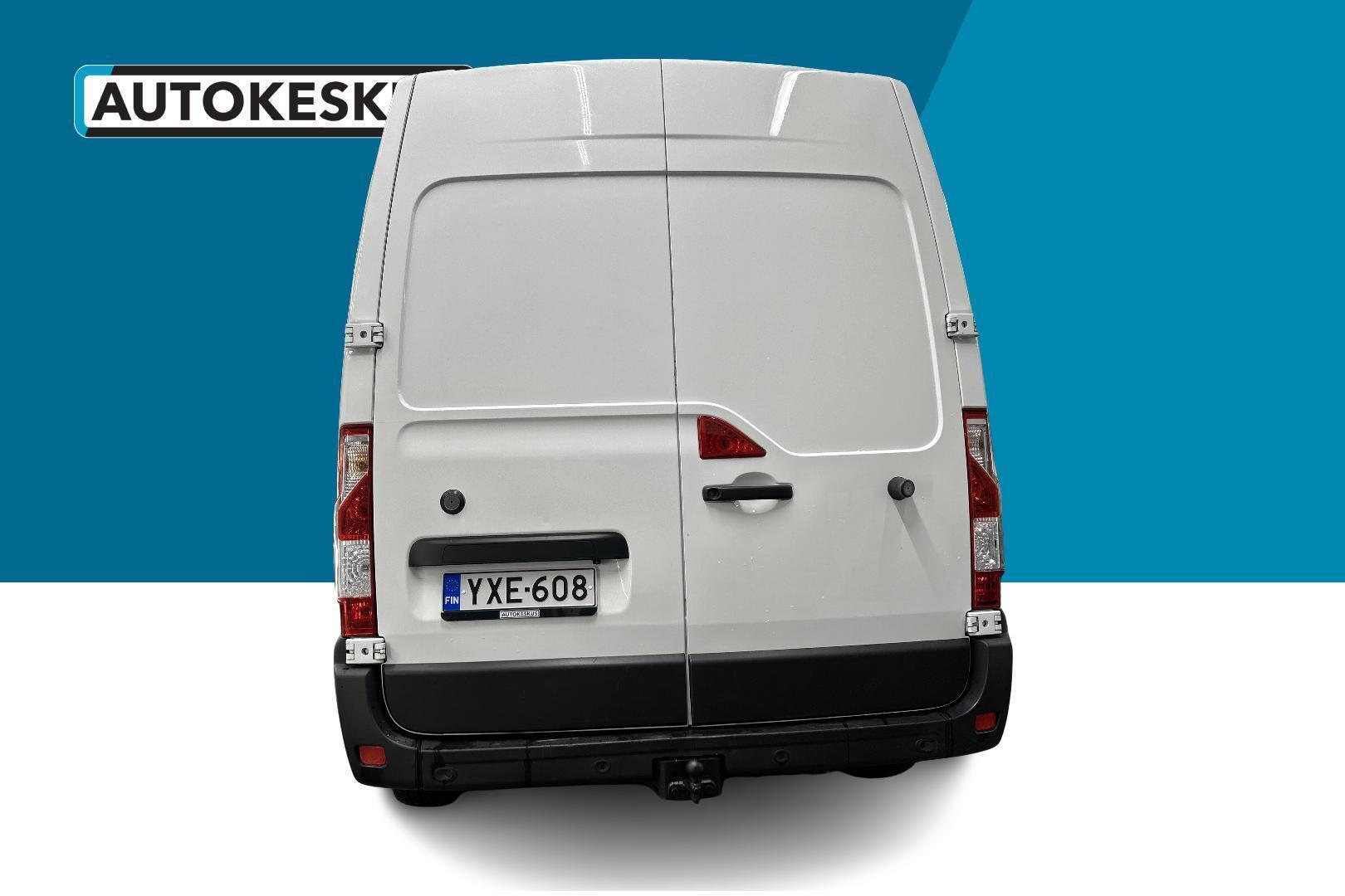 NISSAN NV400 2020