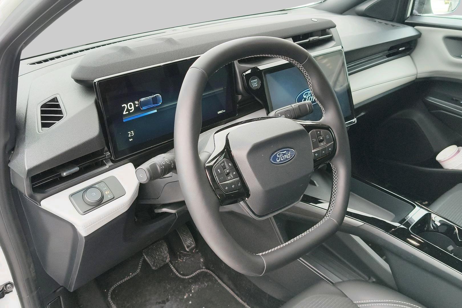 FORD Puma Gen-E 2025