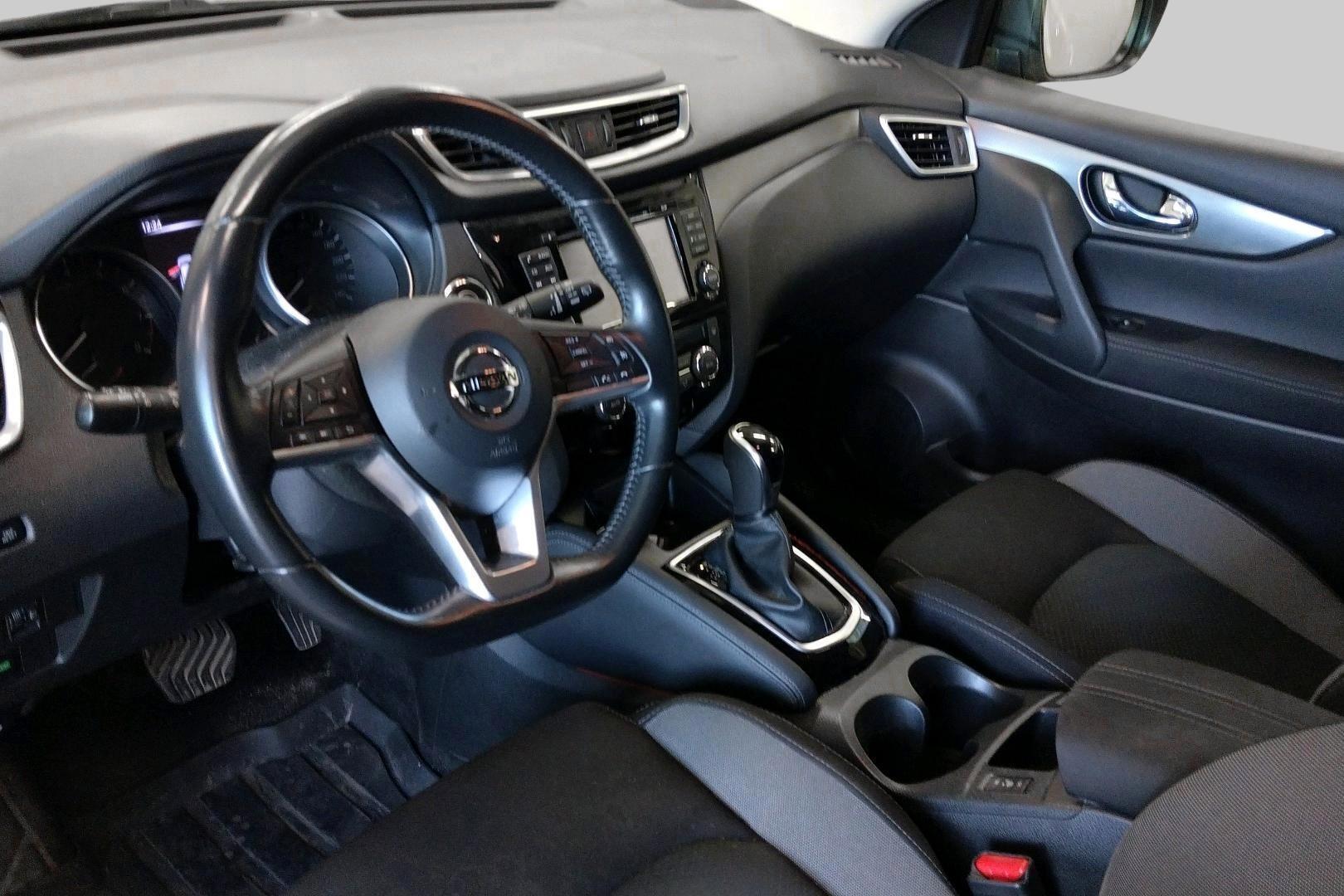 NISSAN Qashqai 2018
