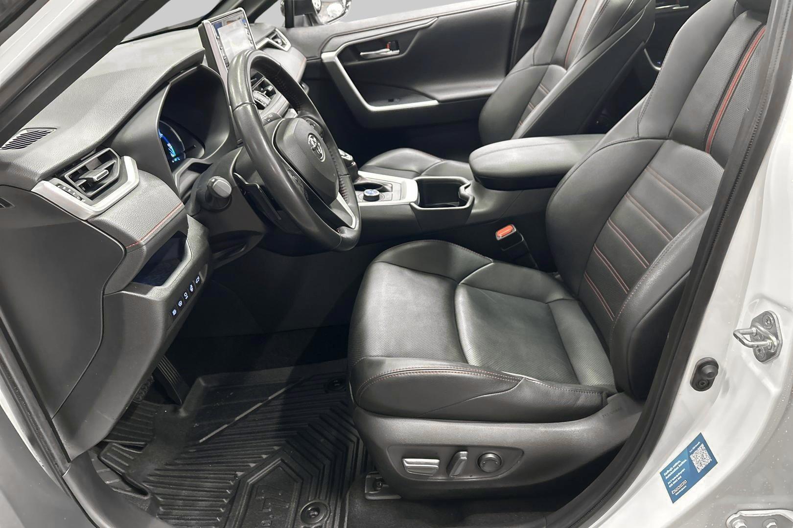 TOYOTA RAV4 Plug-in 2022