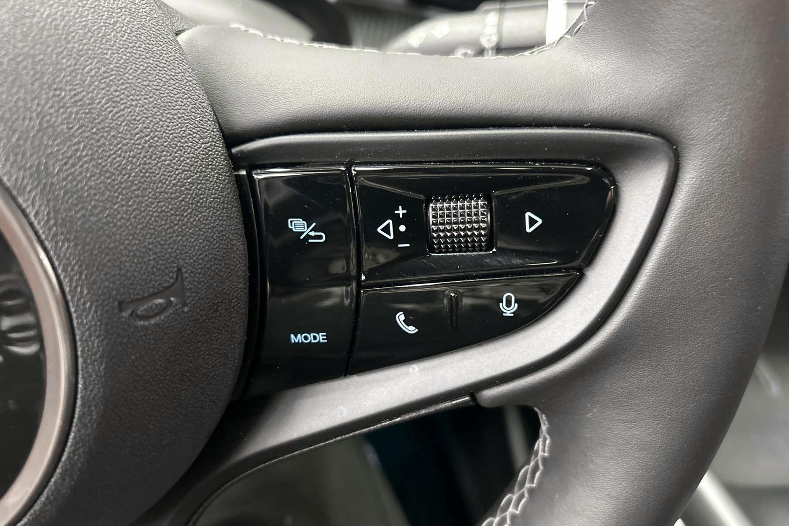 BYD Seal 17
