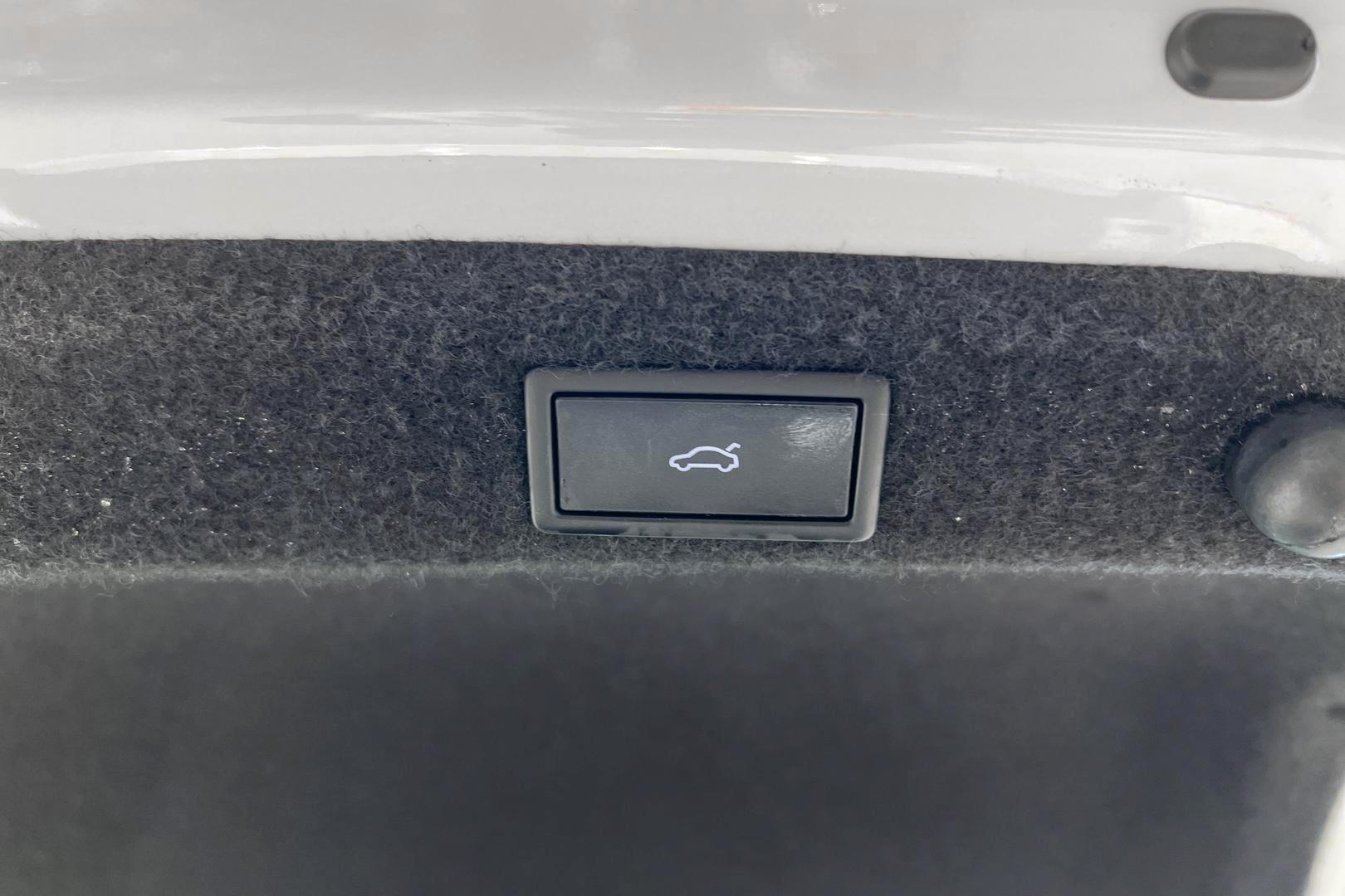 SKODA OCTAVIA 2025