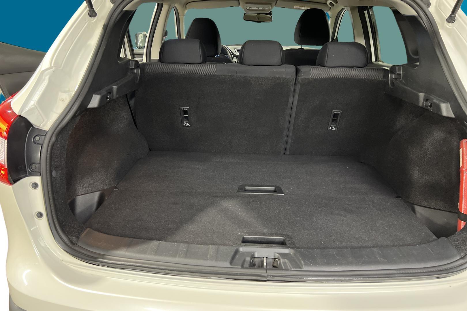 NISSAN Qashqai 12