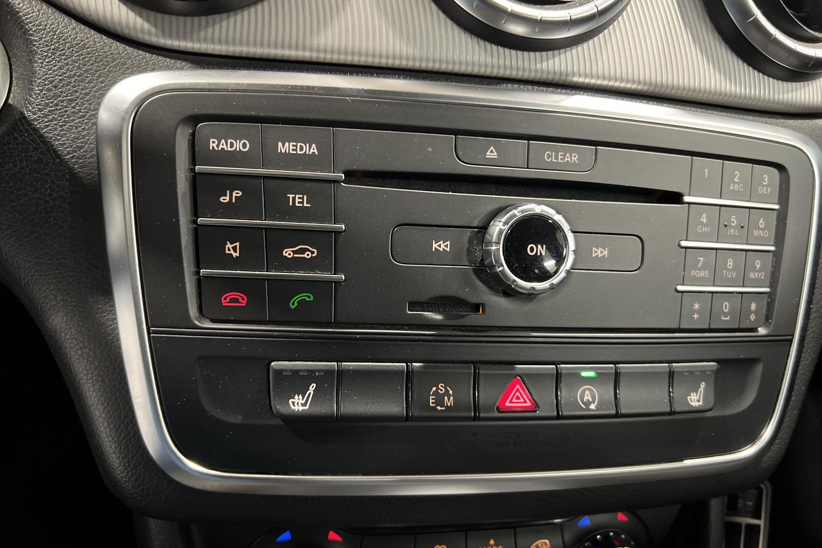 MERCEDES-BENZ CLA 2015