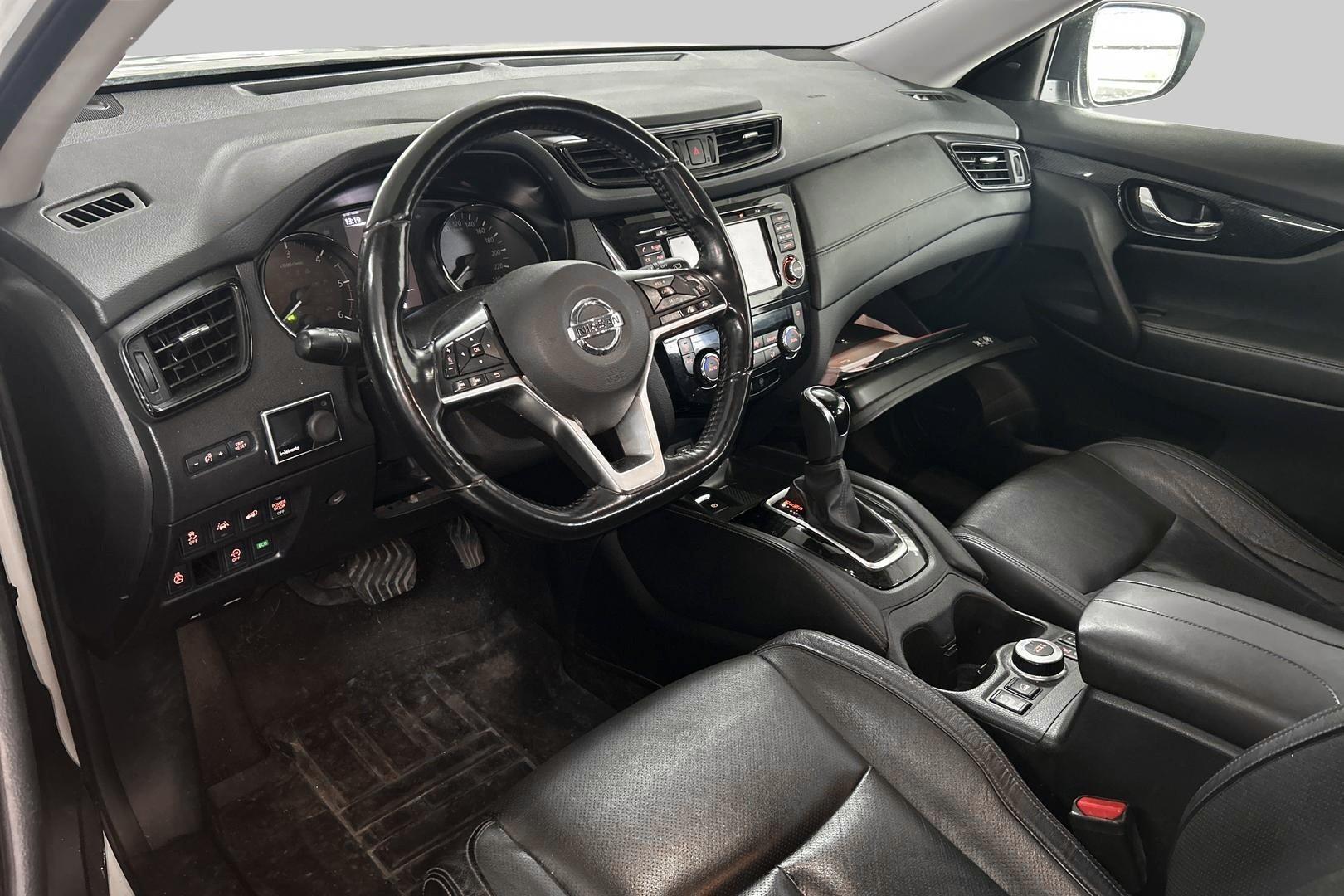 NISSAN X-Trail 2