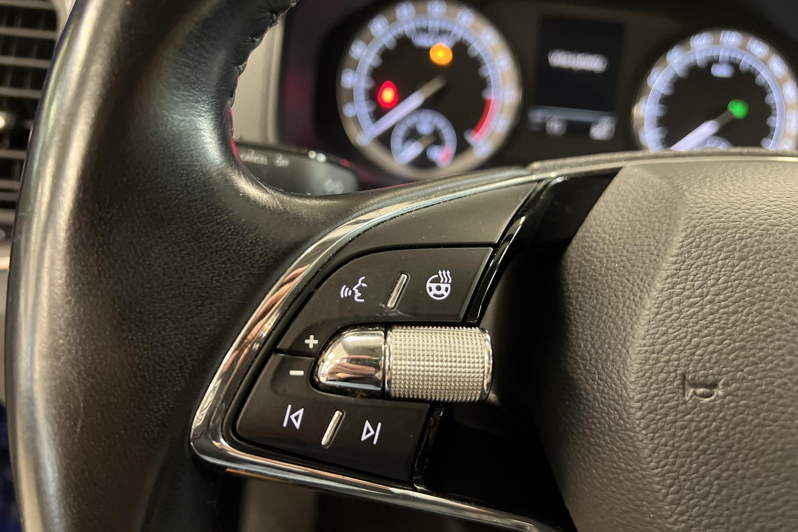 SKODA Karoq 2021