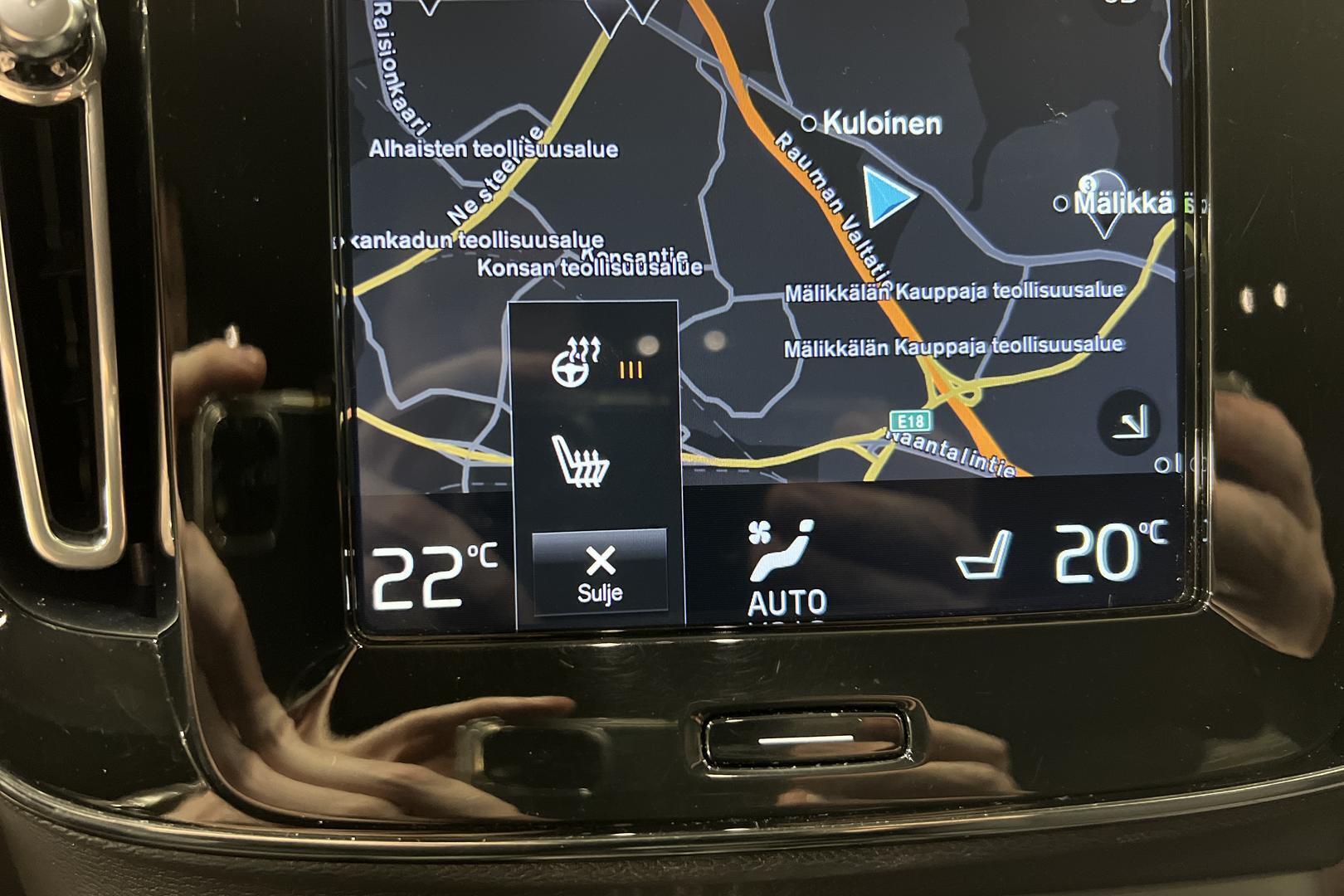 VOLVO XC40 23