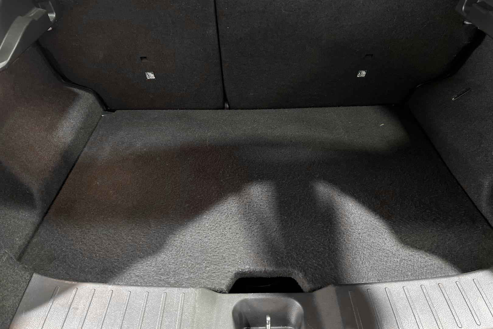 NISSAN Juke 2021