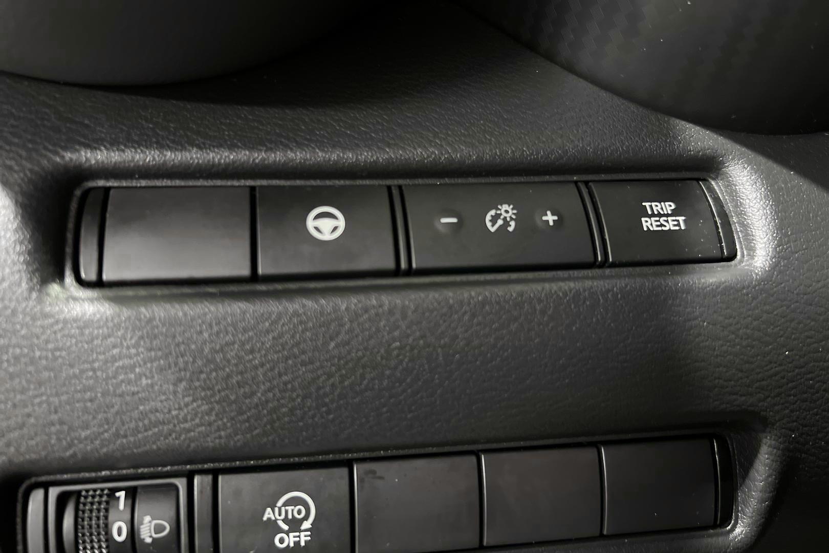 NISSAN Juke 2021