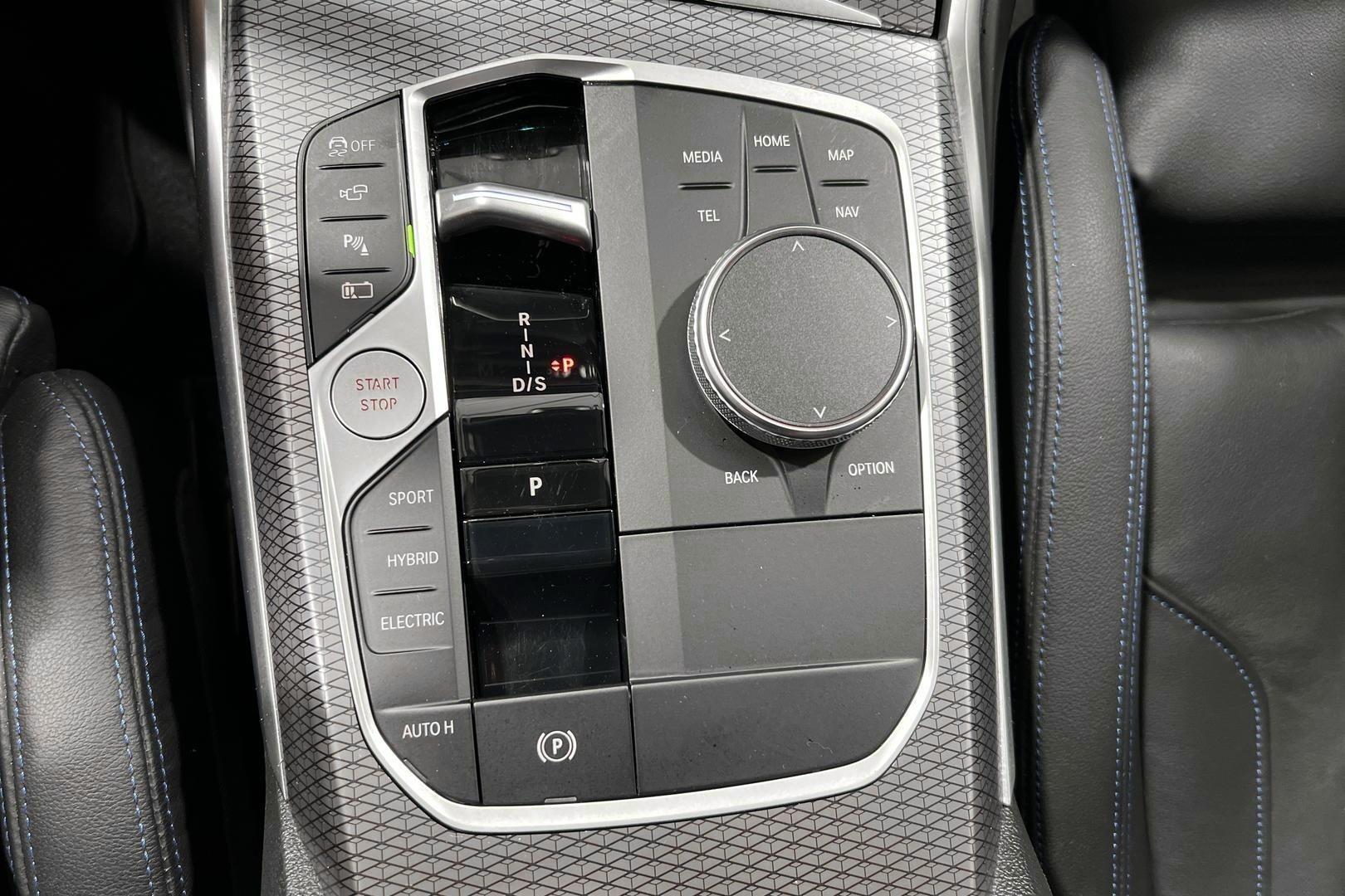 BMW 3-sarja 2023