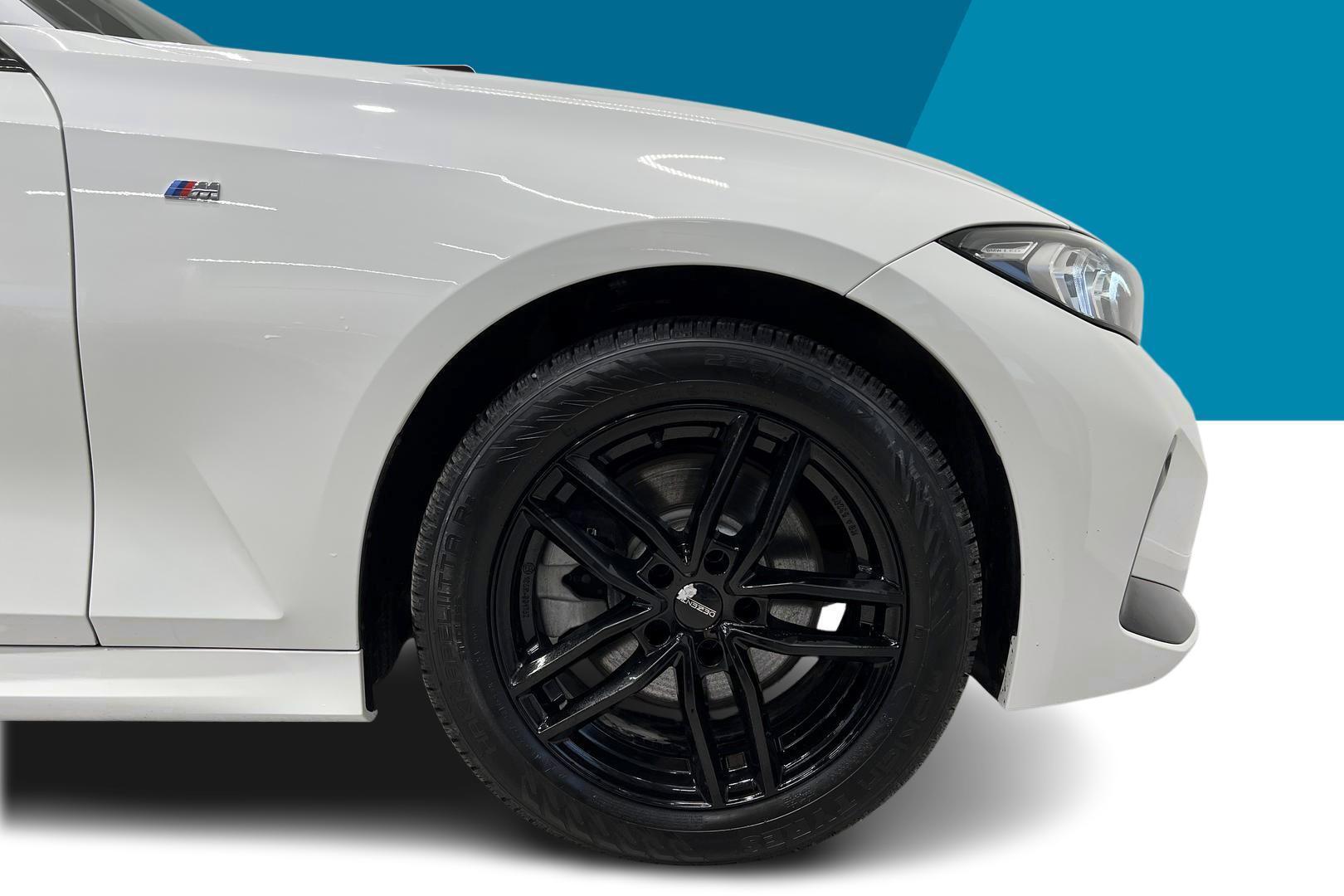 BMW 3-SARJA 13