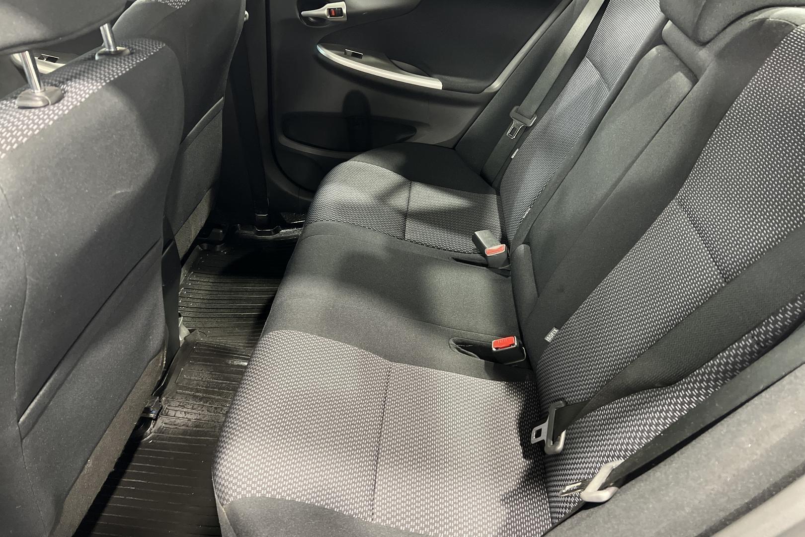 TOYOTA Corolla 10