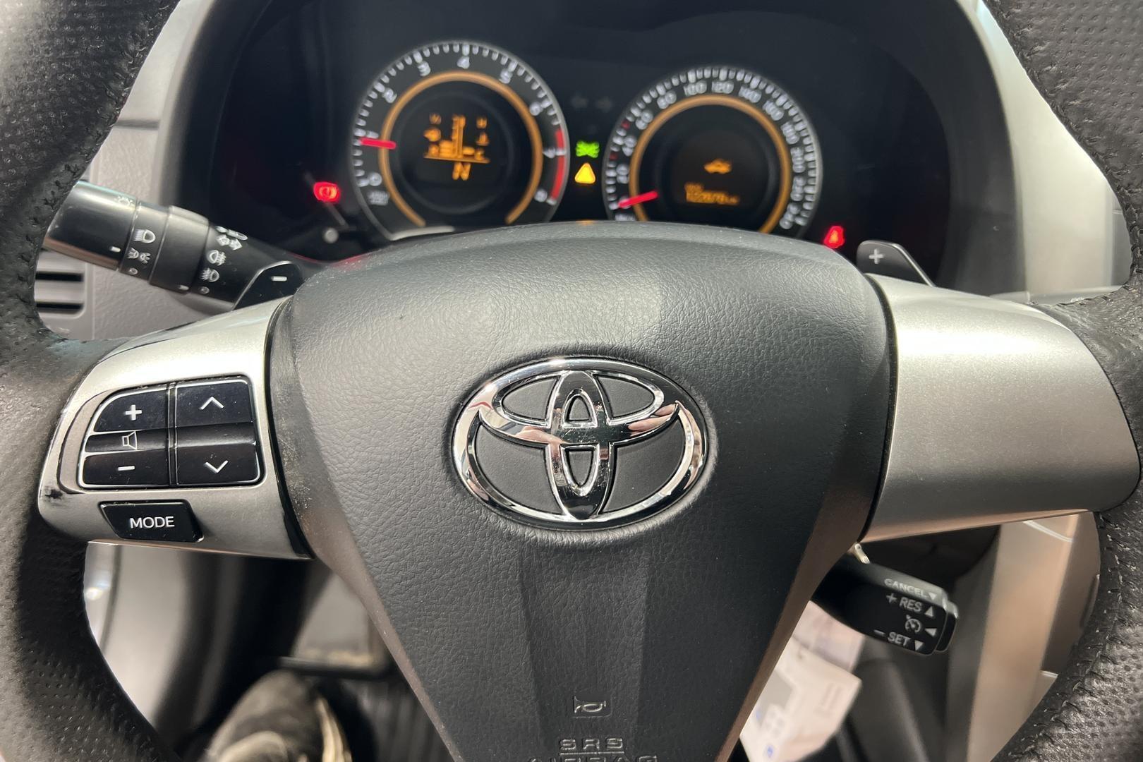 TOYOTA Corolla 16