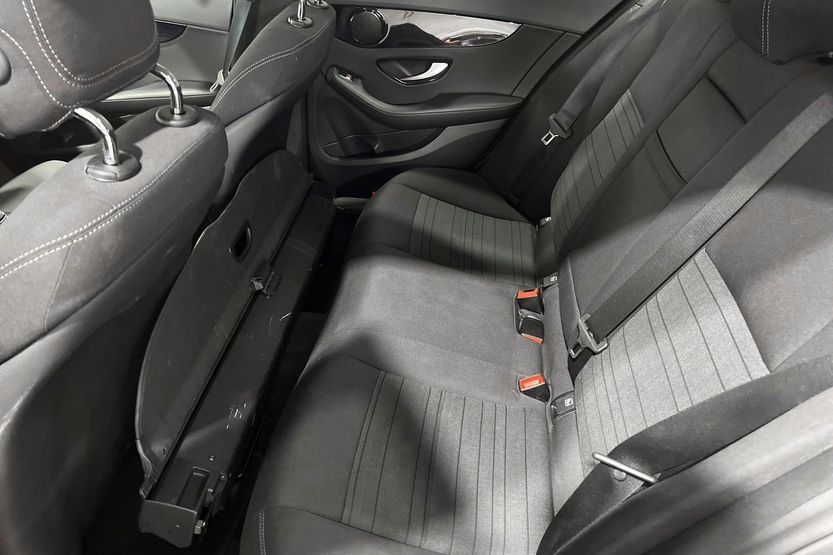 MERCEDES-BENZ C 10