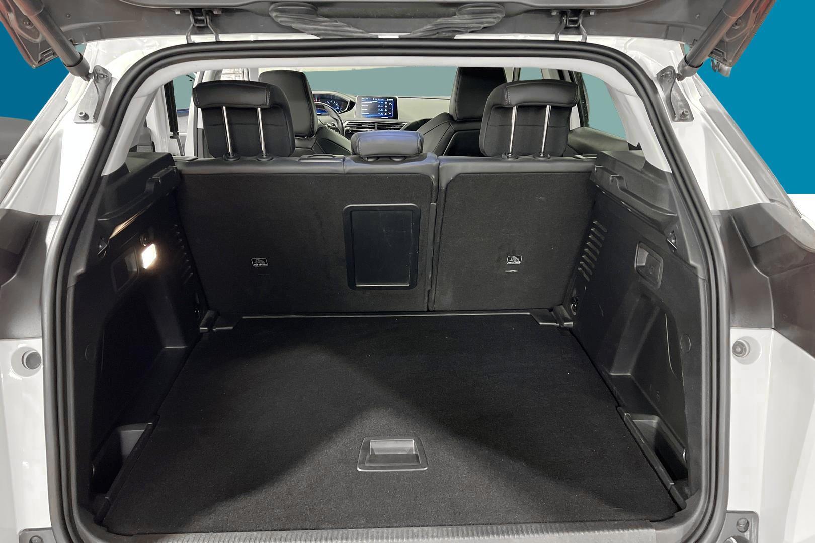 PEUGEOT 3008 12