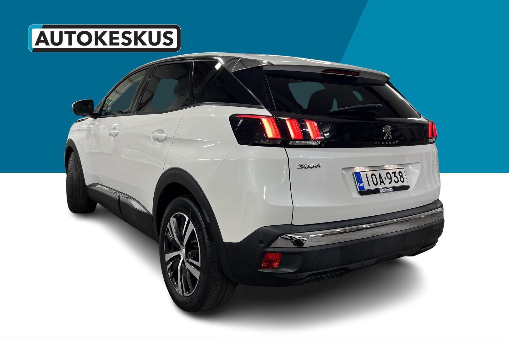 PEUGEOT 3008 7