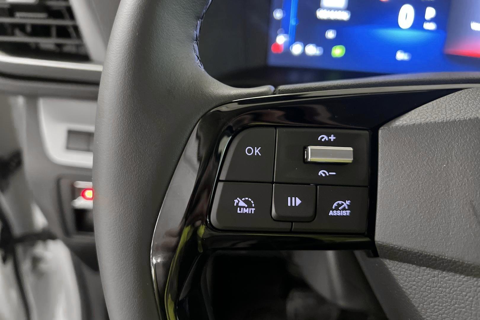 OPEL Vivaro 15
