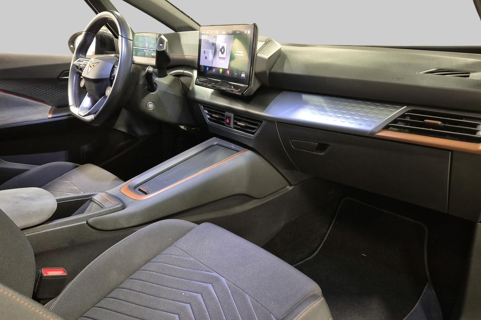 CUPRA BORN 2024