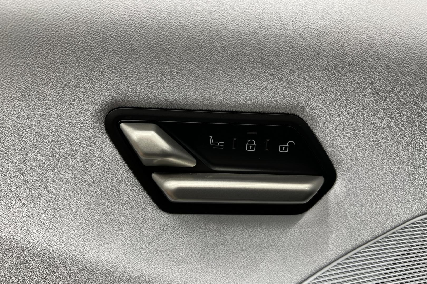 BMW IX3 2026