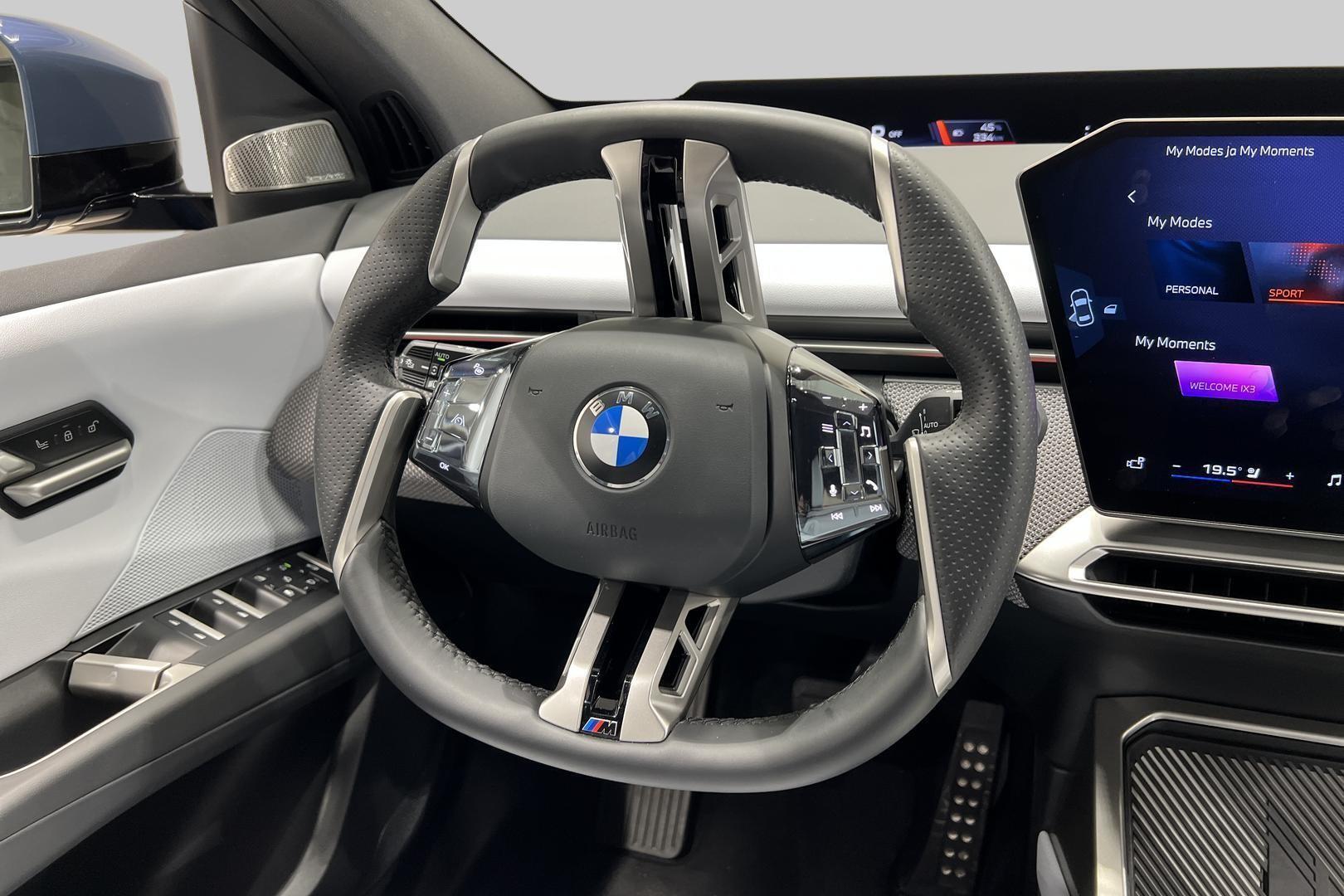 BMW IX3 2026