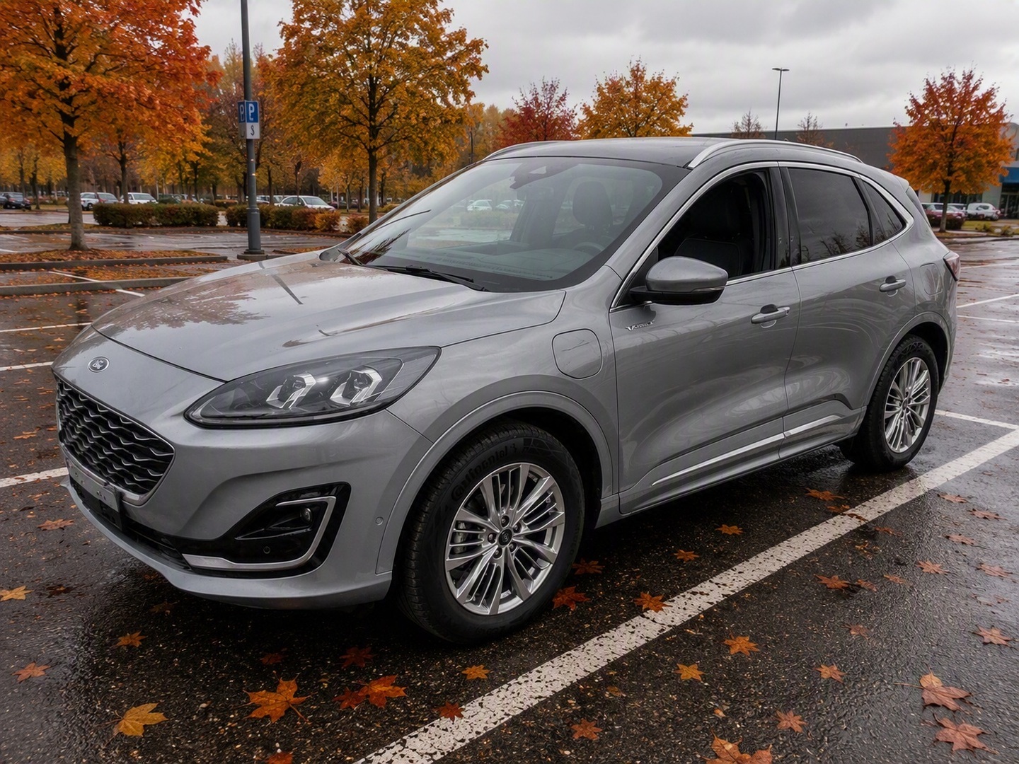 FORD KUGA 1