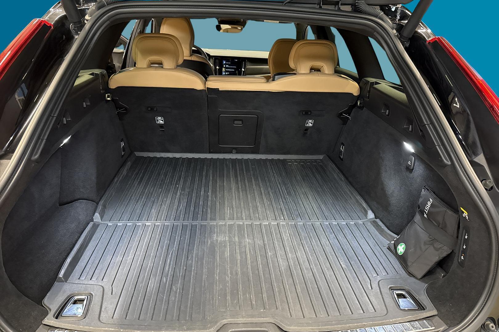 VOLVO V90 Cross Country 2019