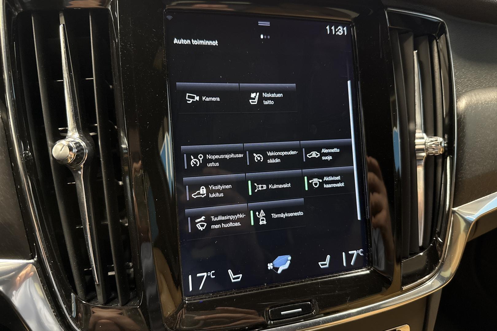 VOLVO V90 Cross Country 2019