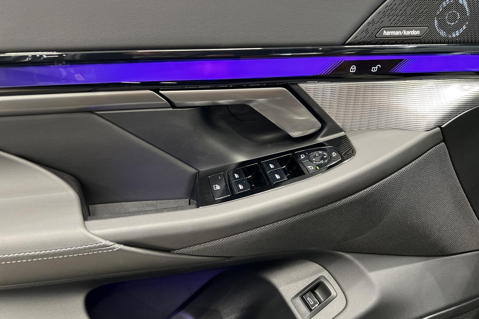 BMW I5 34