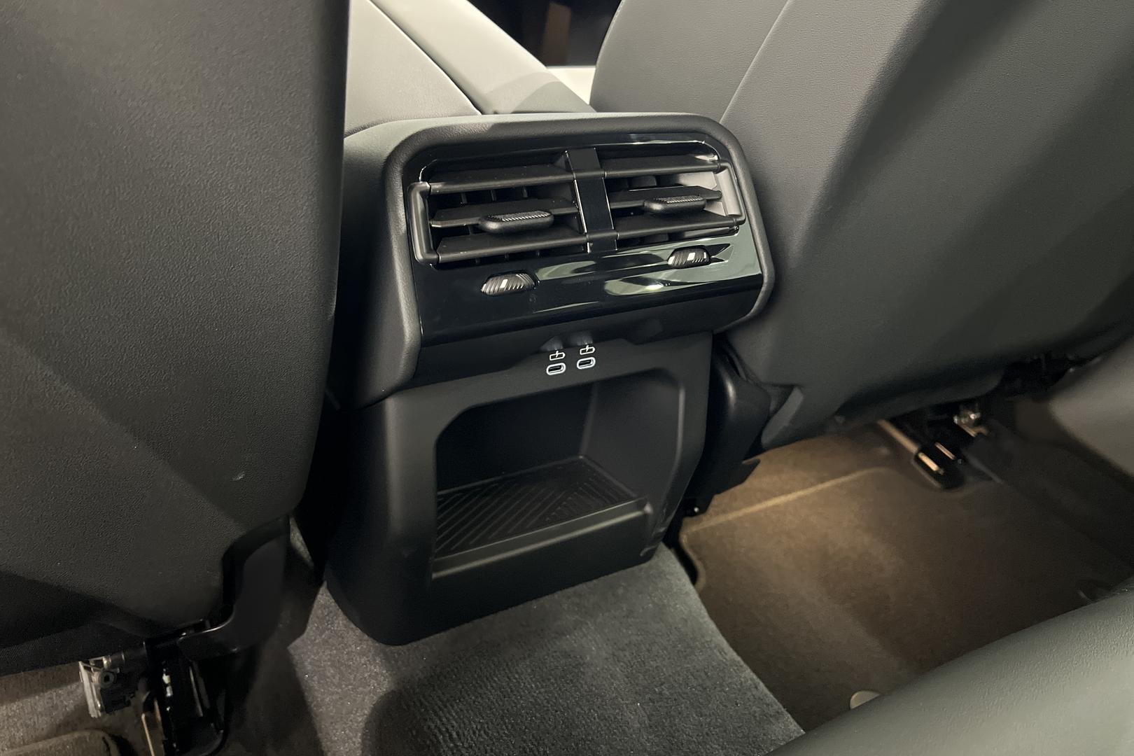 BMW I5 35