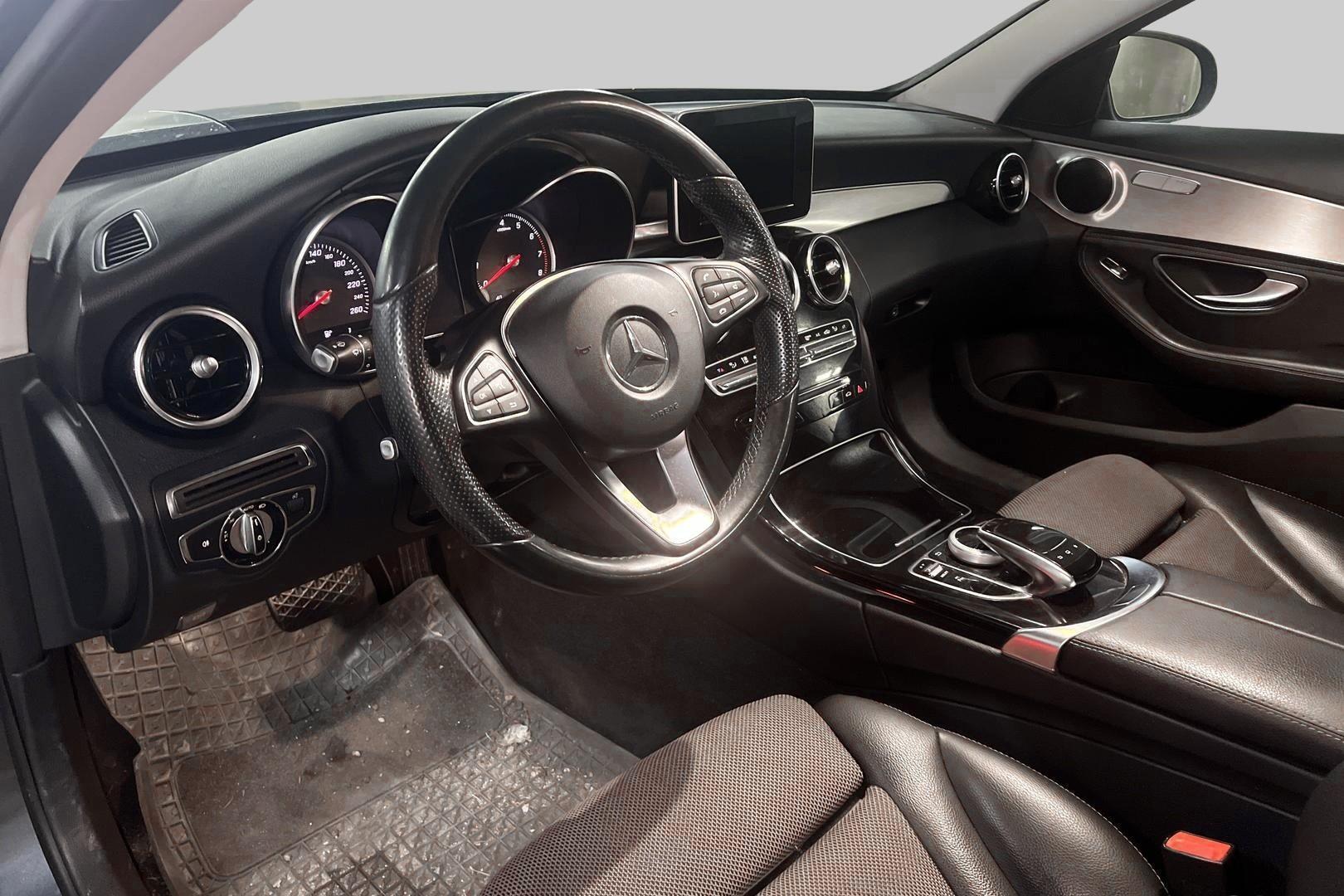 MERCEDES-BENZ C 2015