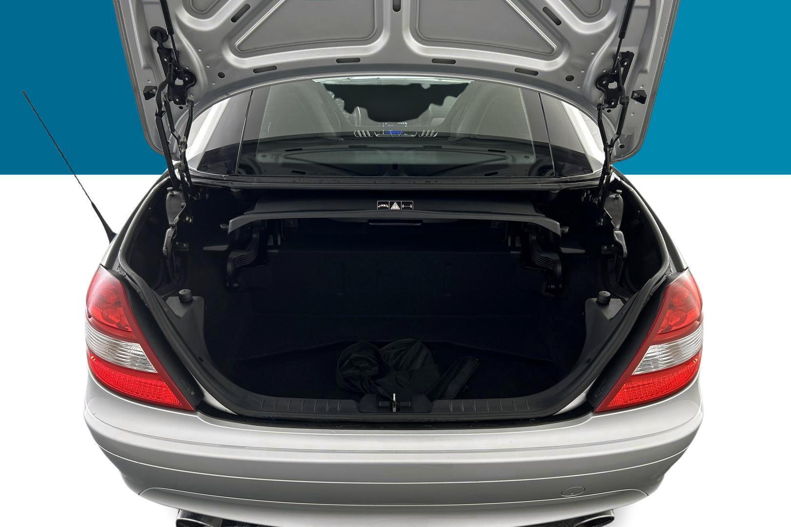 MERCEDES-BENZ SLK 2004