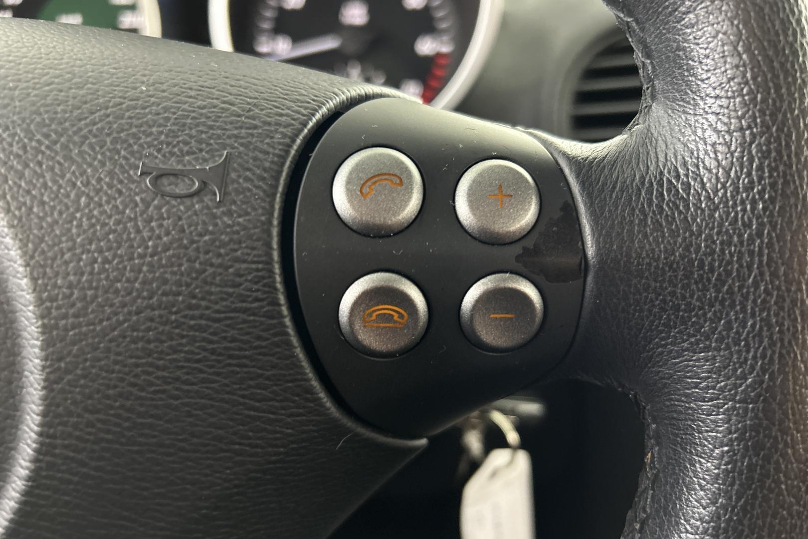 MERCEDES-BENZ SLK 2004