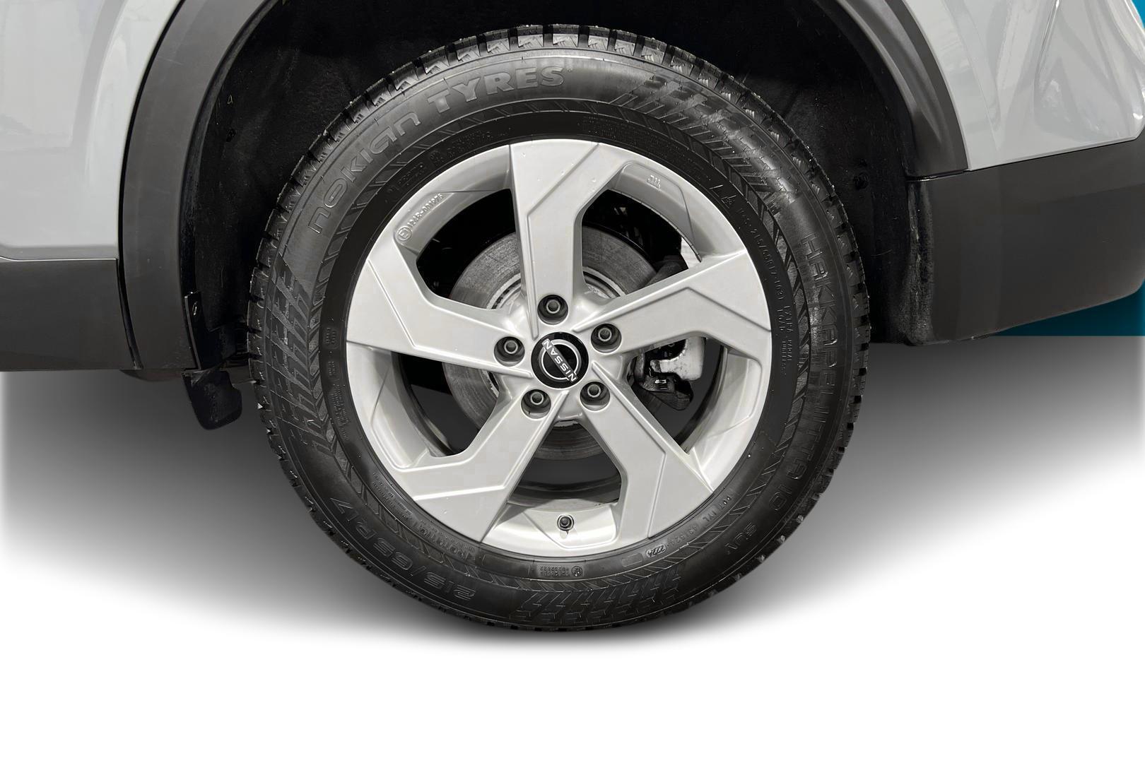 NISSAN Qashqai 2024