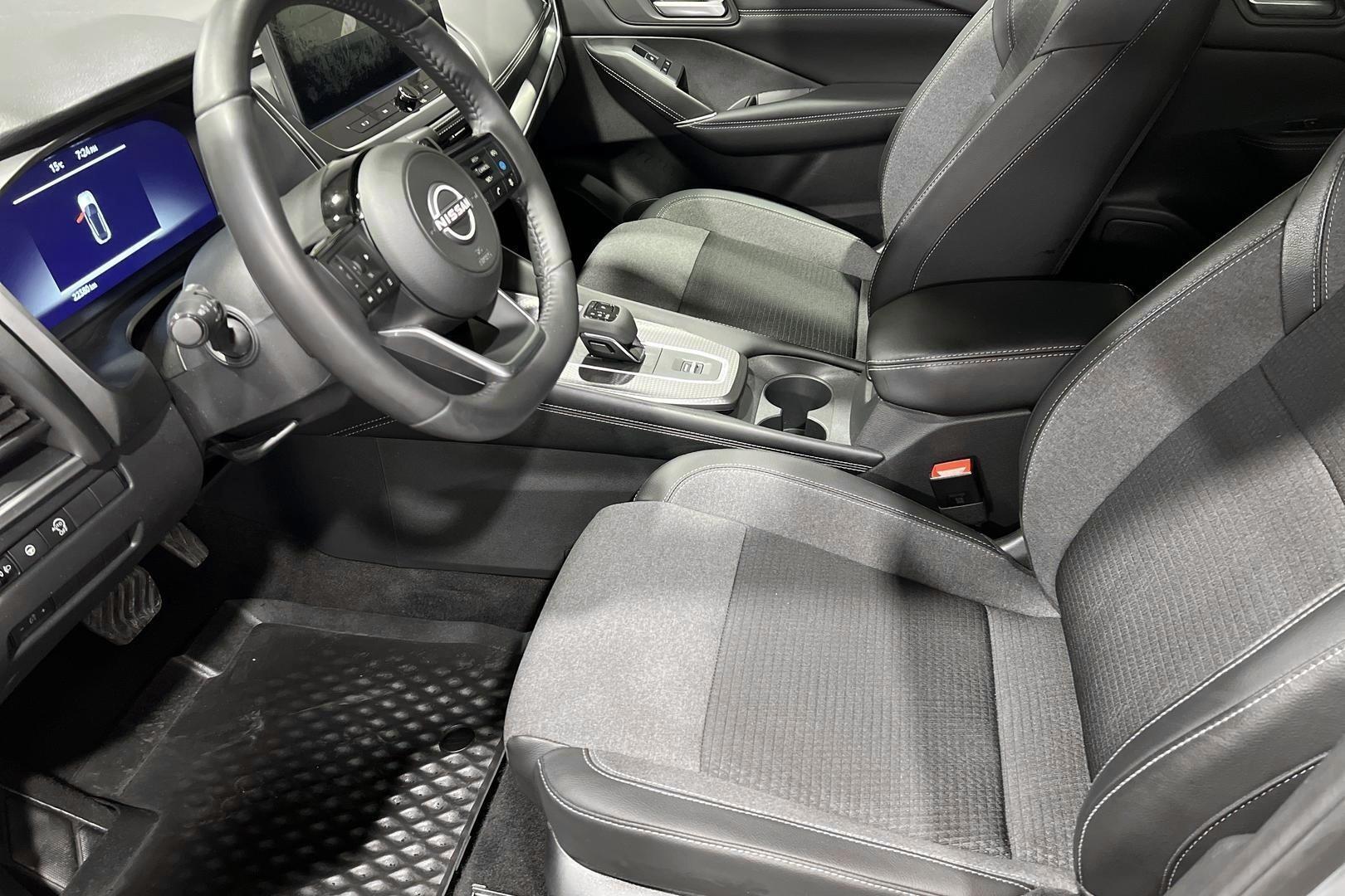 NISSAN Qashqai 2024