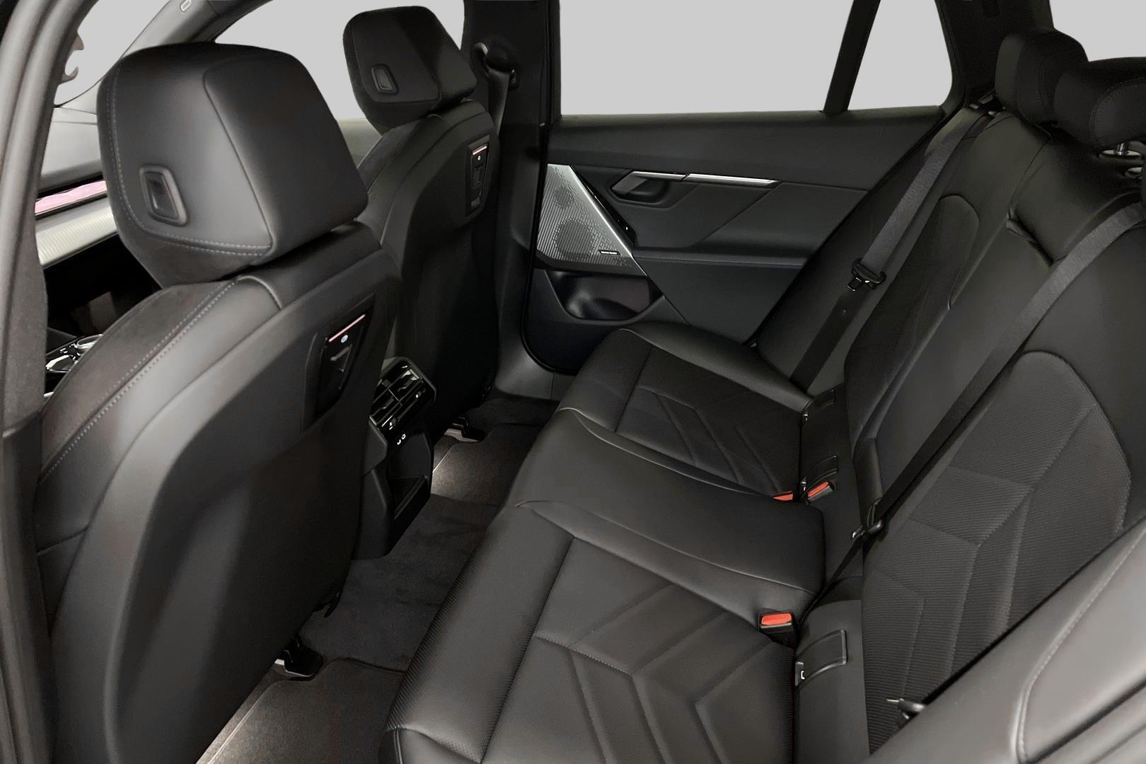 BMW i5 2026