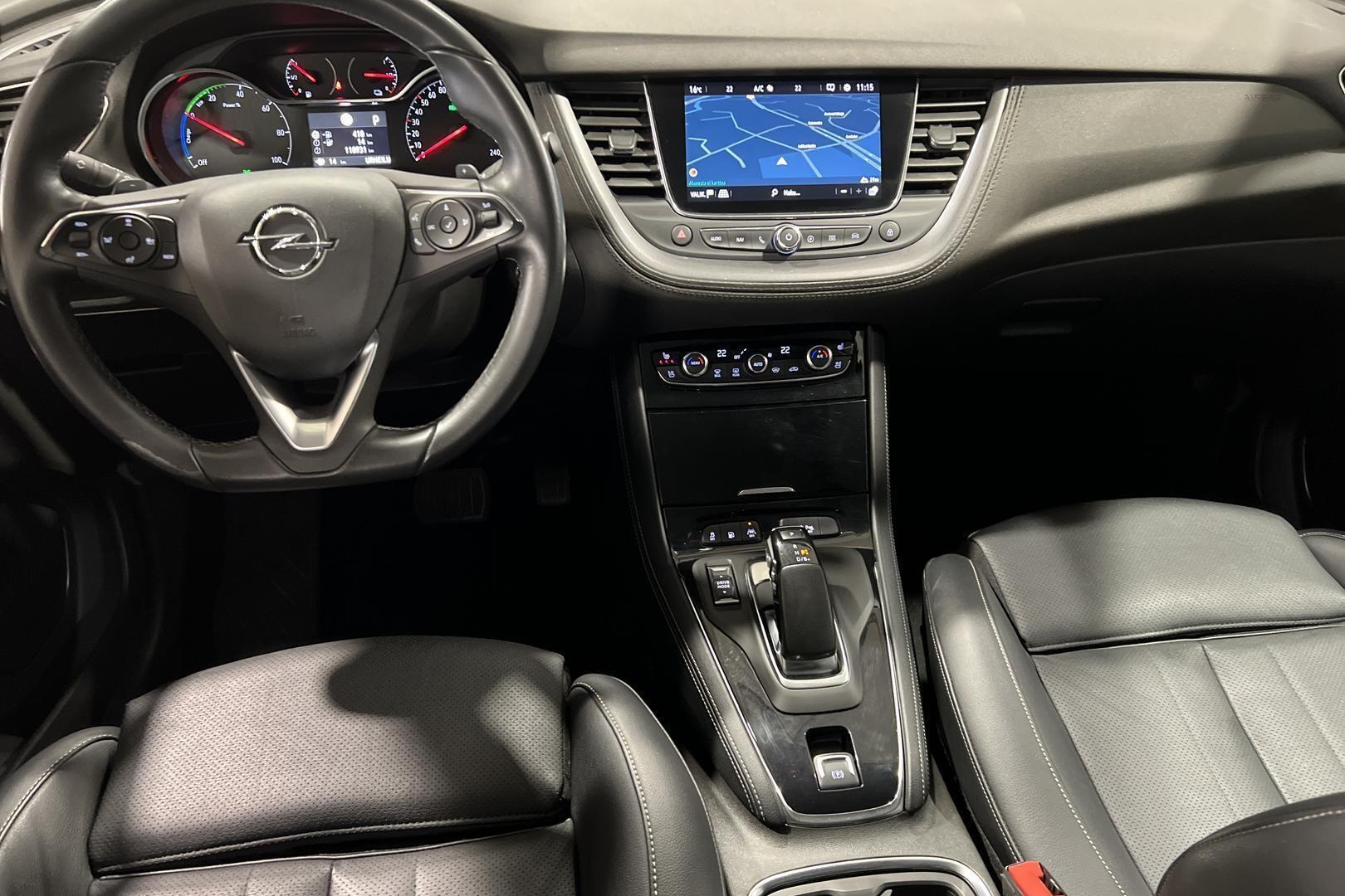 OPEL Grandland 11