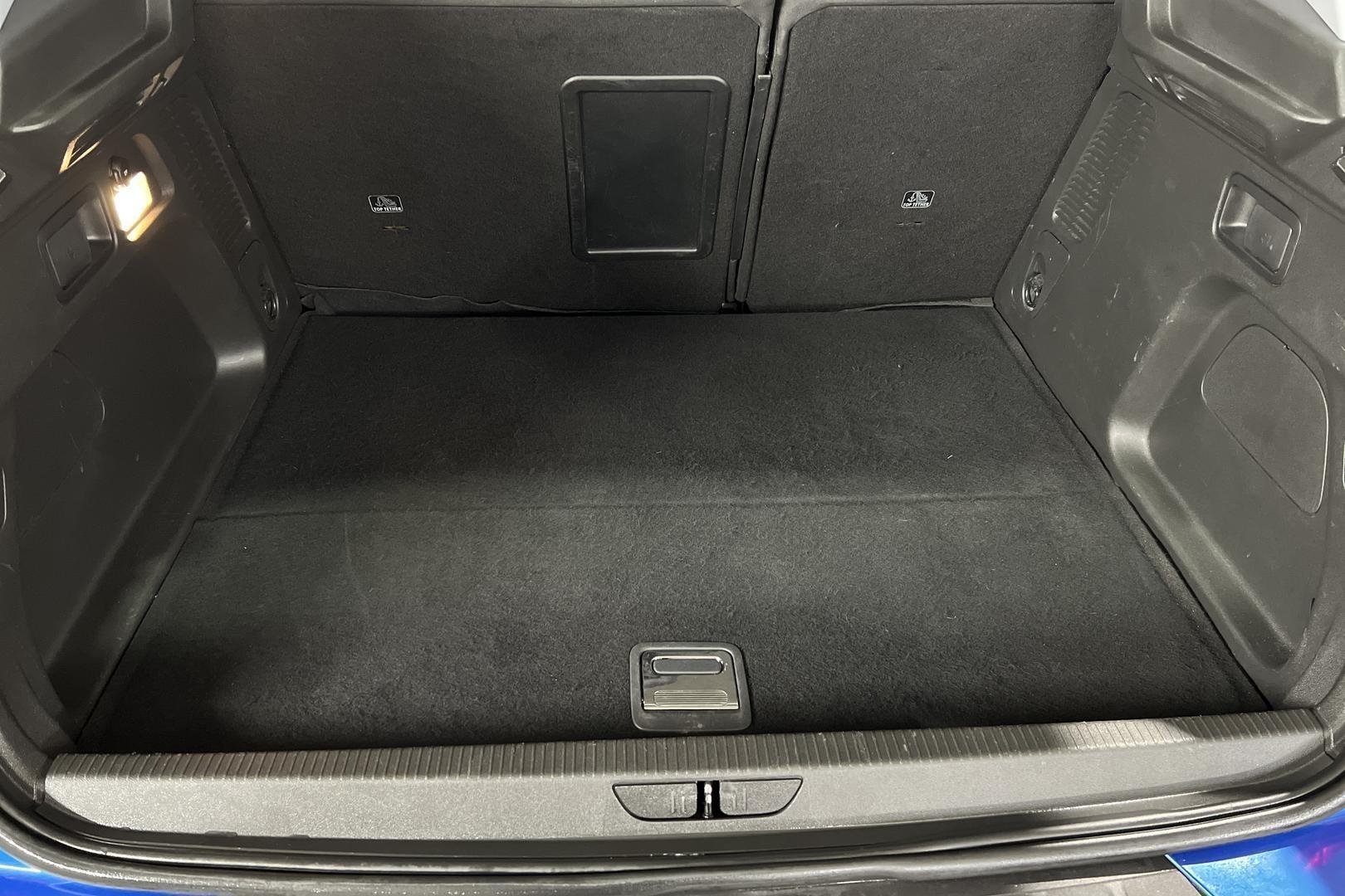 OPEL Grandland 12