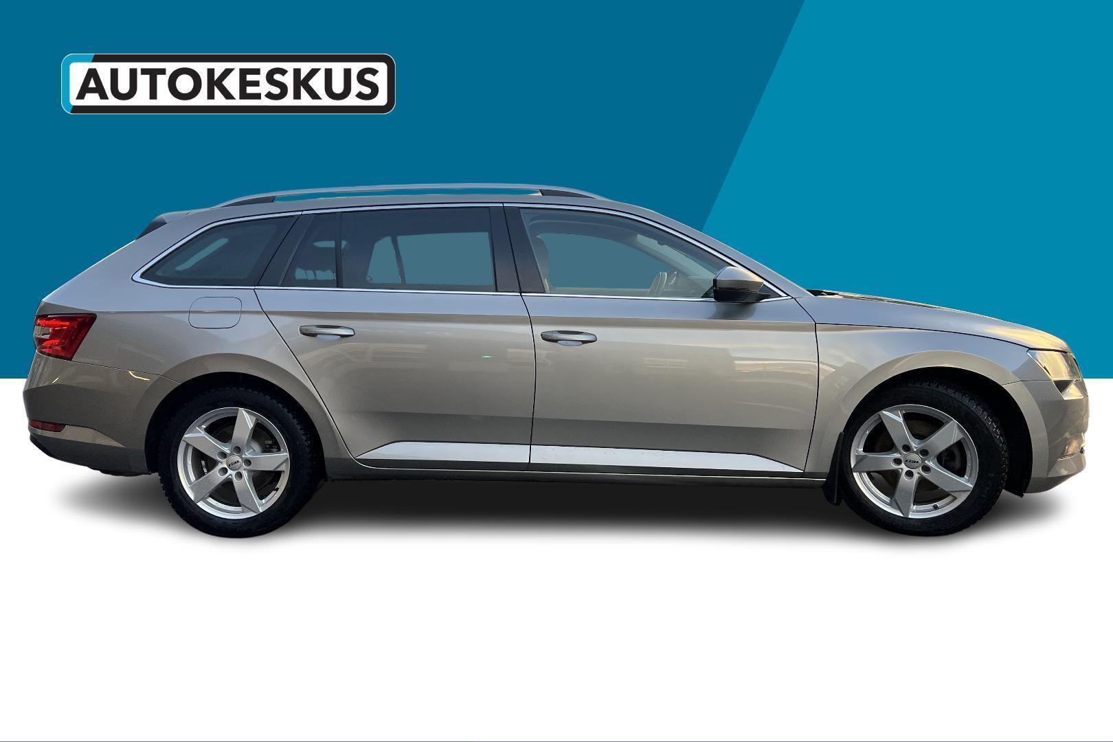 SKODA Superb 2018